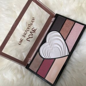 Makeup Revolution Eyeshadow Highlight Palette
